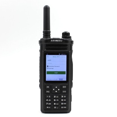 Unlimited Distance Handheld GSM NetWork With GPS Ham Radio WCDMA 3G WIFI HD6800 Walkie Talkie With SIM Card